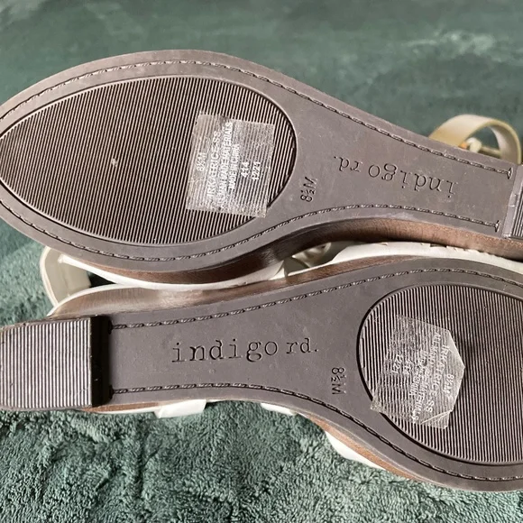 Indigo Rd white strappy wooden wedges - Picture 7 of 7